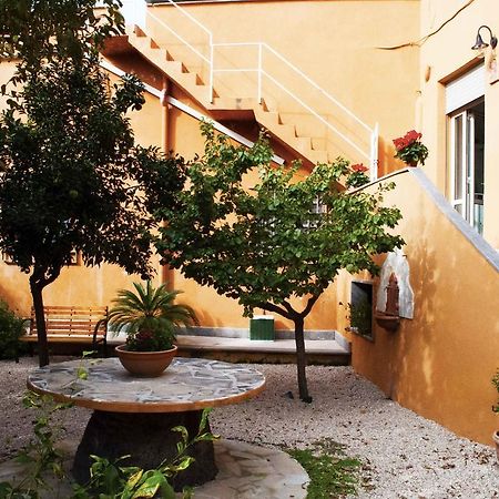 Il Giardinetto Guest House Civitavecchia Bagian luar foto