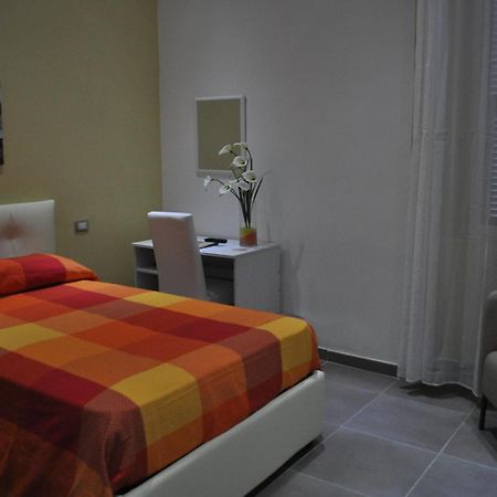 Il Giardinetto Guest House Civitavecchia Ruang foto