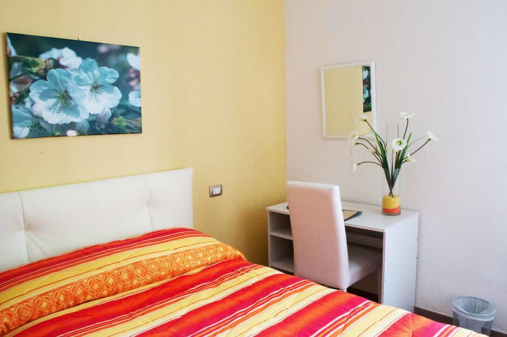 Il Giardinetto Guest House Civitavecchia Ruang foto
